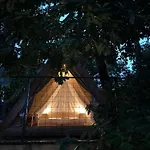 Amaraxe Ecoglamping * Miñortos